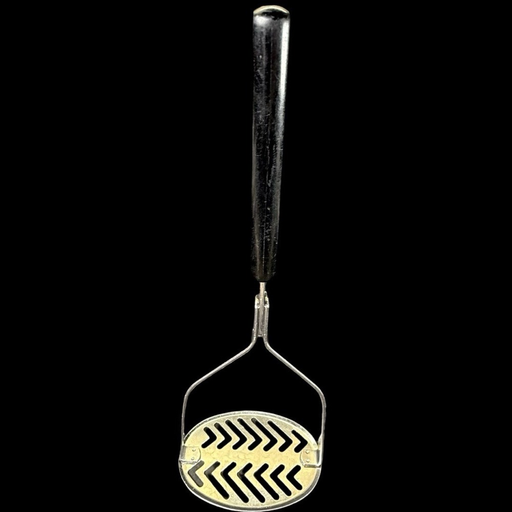 Vintage Ekco Forge Stainless Steel Potato Masher‎ Hand Press Black Handle